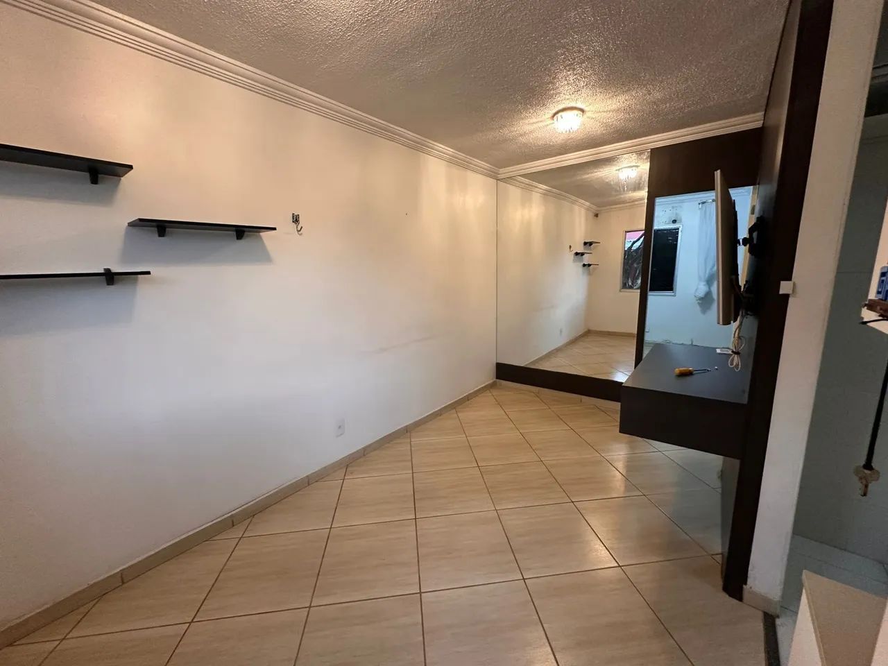 Casa semimobiliada no bairro novo - Foto 2