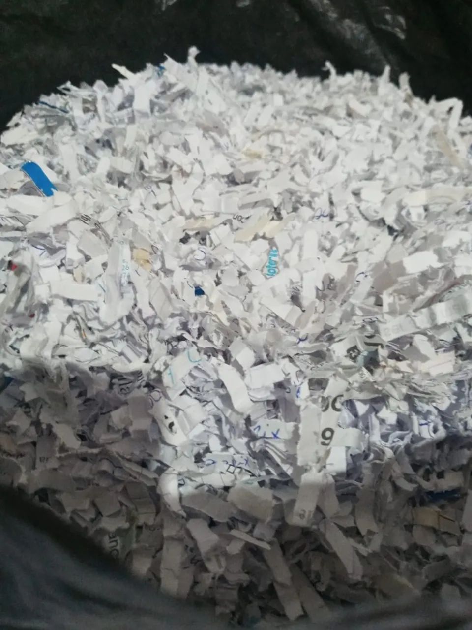 Papel Picado Triturado Para Enchimento Proteção Cestas 2 kg - Foto 4