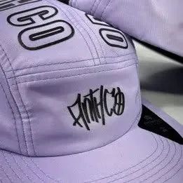 BONÉ FIVE PANEL ORIGINAL ROXO CLARO - Foto 2