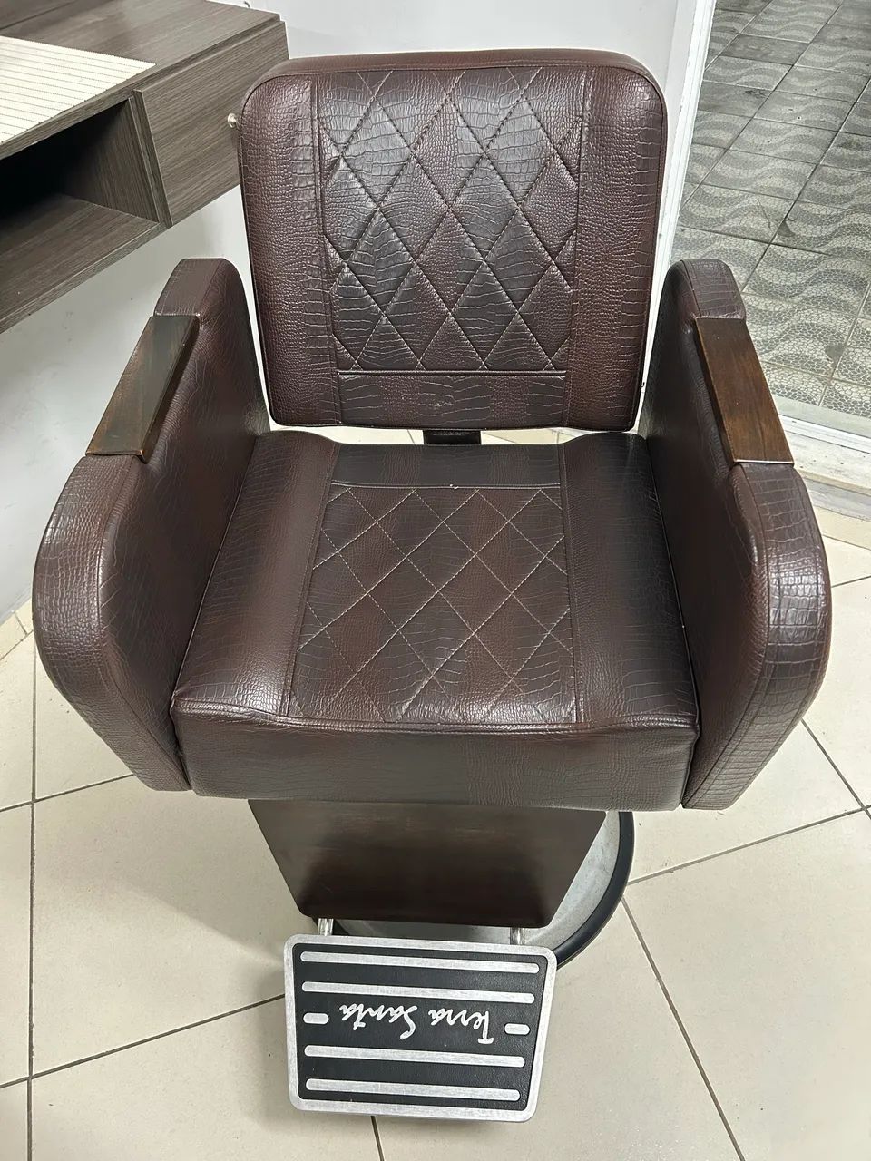 CADEIRA DE BARBEIRO 473718076705361922
