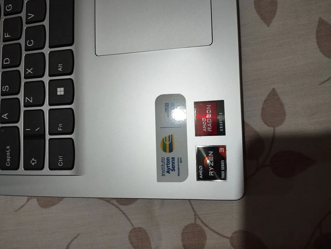 Notebook Lenovo Ideapad 1 15AMN7 - Foto 2