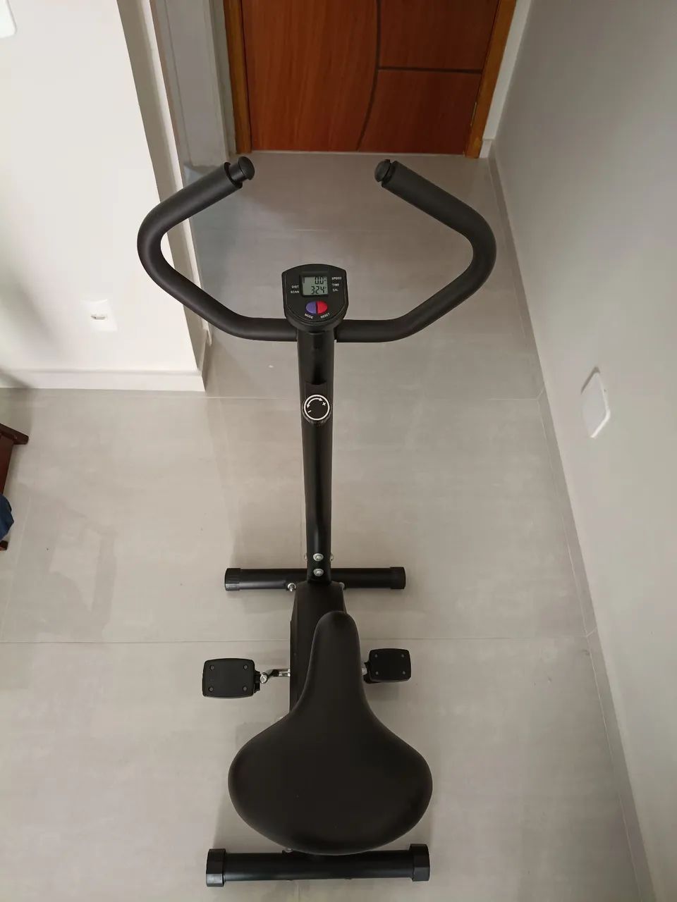 Bicicleta ergométrica BeOn nova  - Foto 5