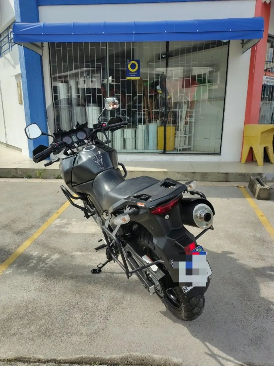 Suzuki DL 650 V-strom 2010 - Foto 4