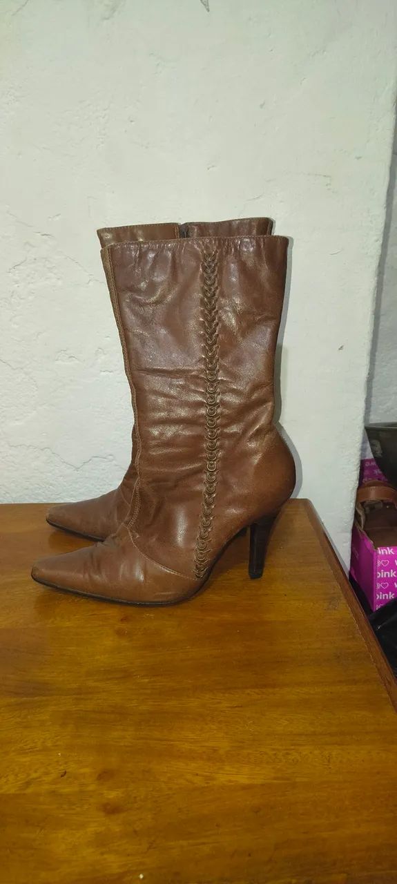 Bota de couro 36 