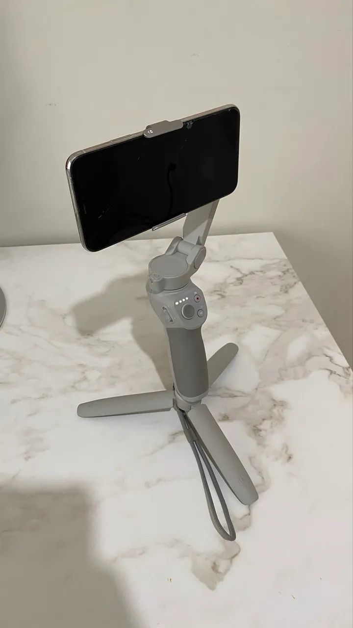 DJI Osmo Mobile 4 SE - Estabilizador  - Foto 4