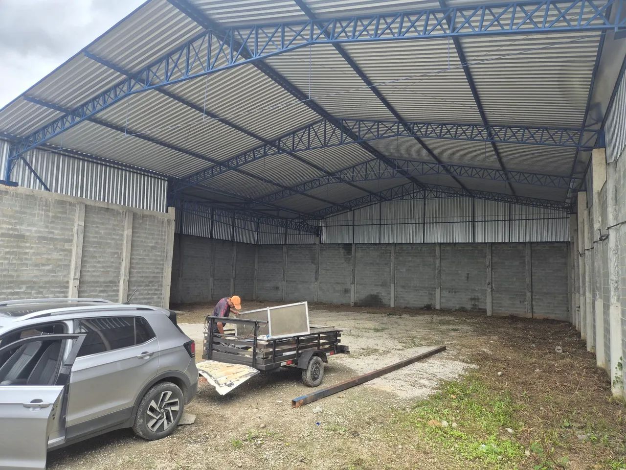      Alugo Garagem para caminhãos - Foto 2