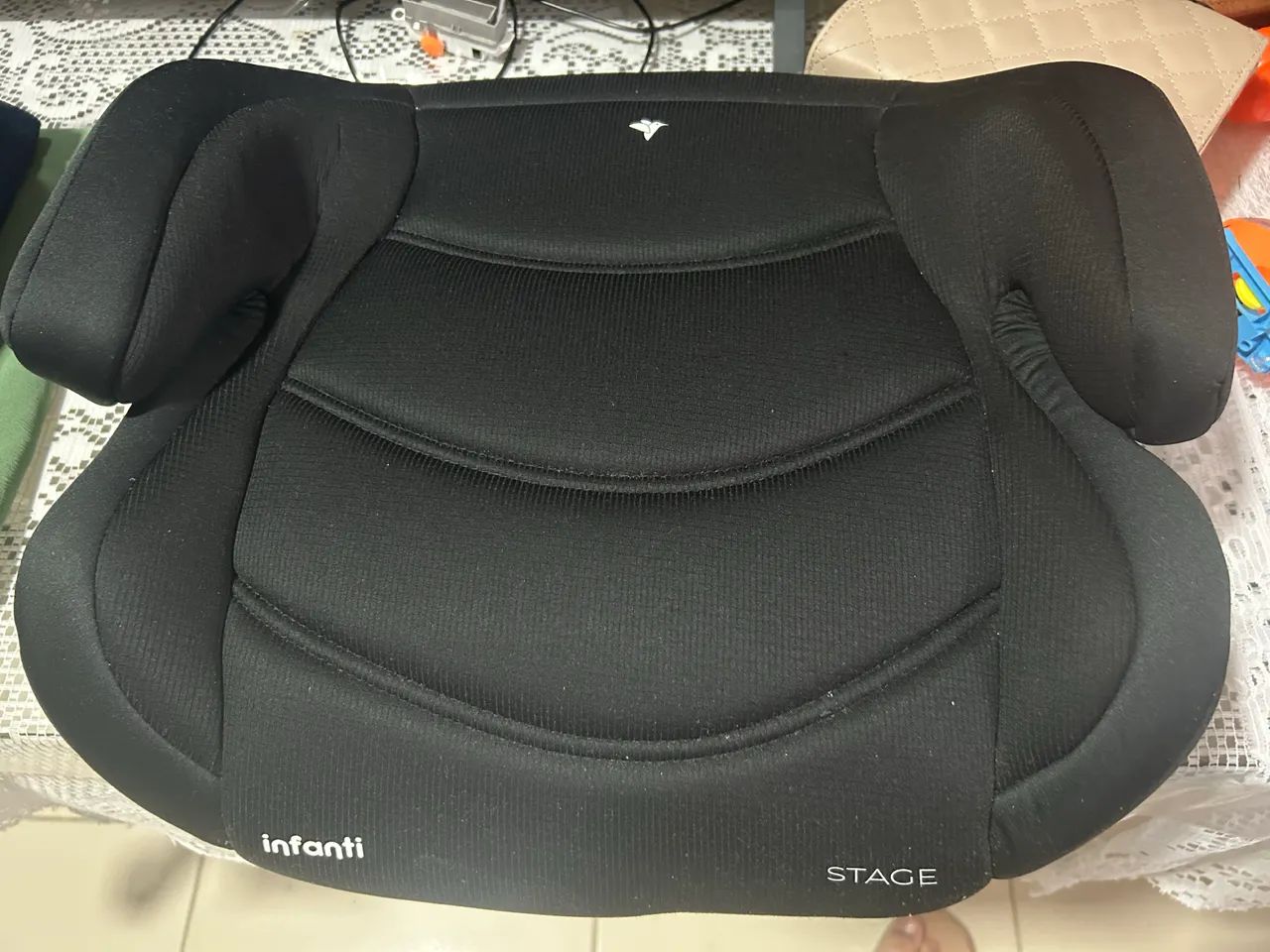 Assento infantil para carro - novo