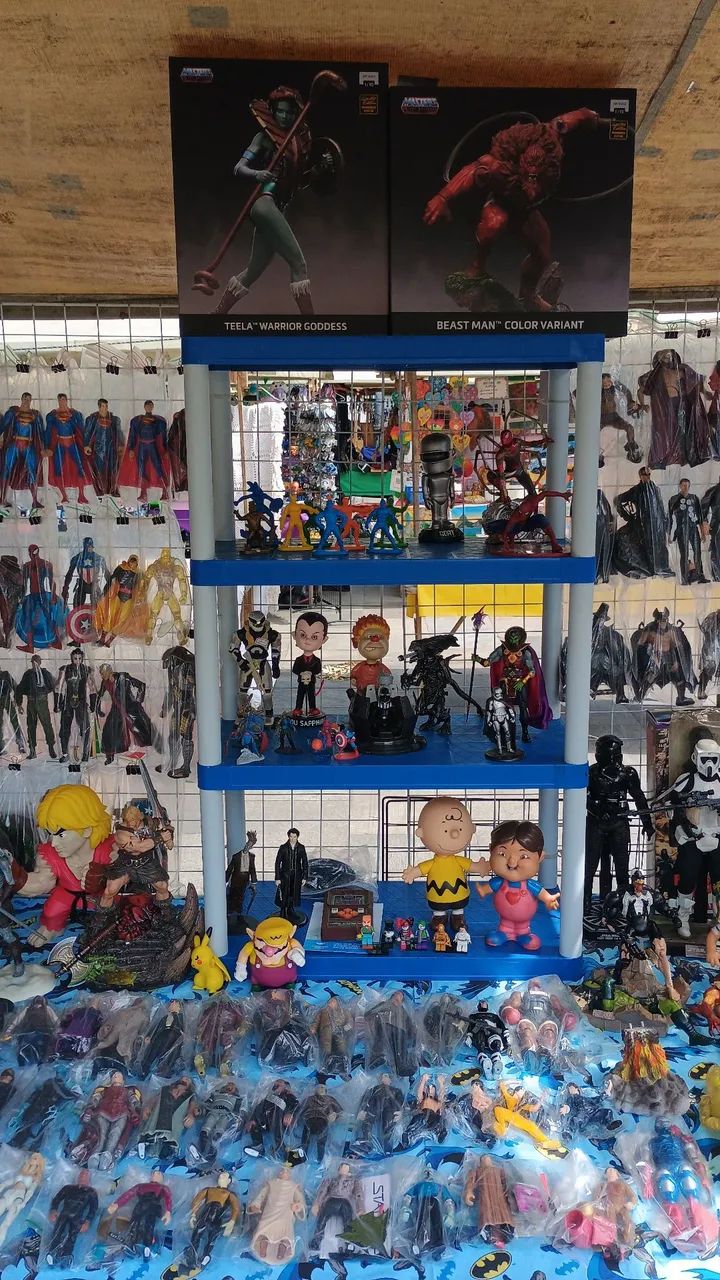 Action figure. - Foto 3