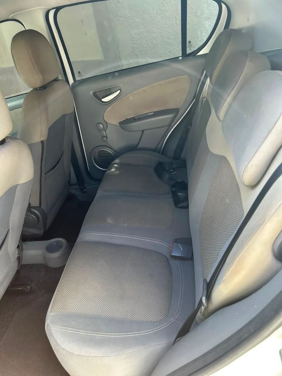Fiat Palio Essence 1.6 Flex 16V 5P 2014 - Foto 3