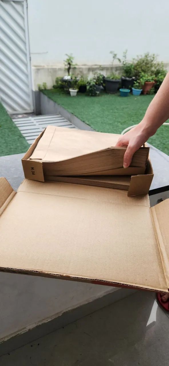 Envelopes pardos