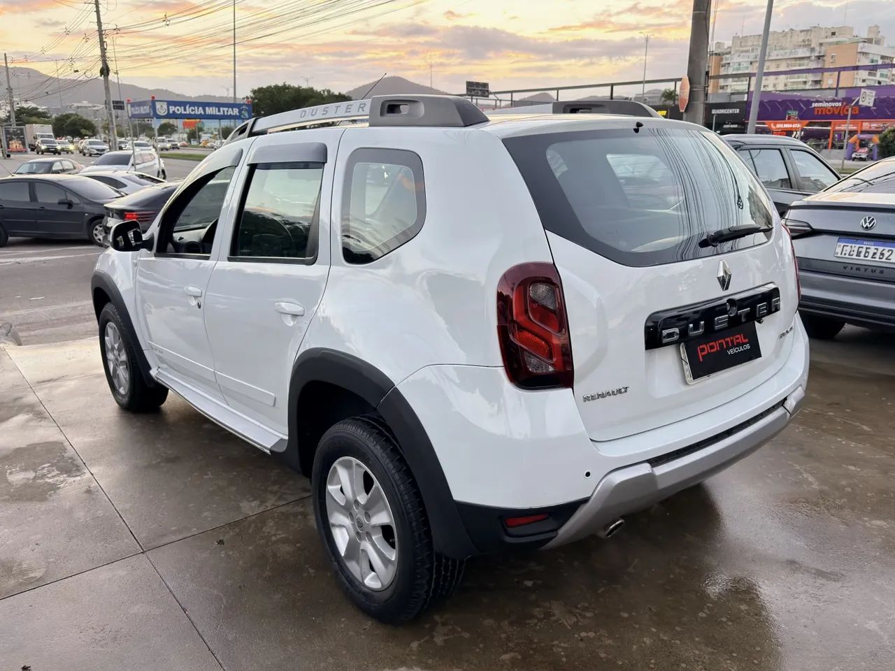 Renault Duster Dynamique 2.0 Hi-flex 16V Aut. 2017 - Foto 4