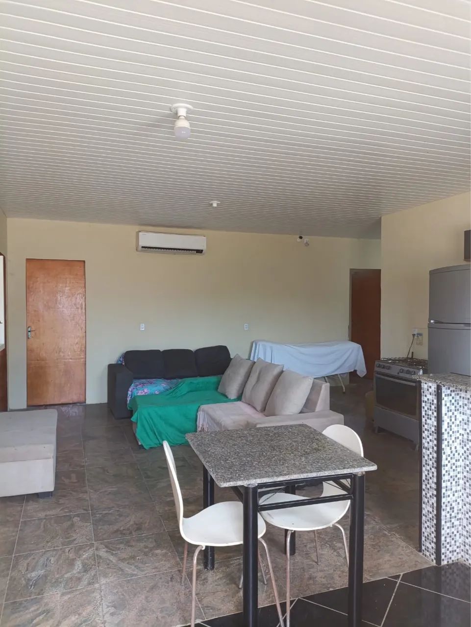 VENDO CASA COM PISCINA NO TABAPUA  - Foto 4