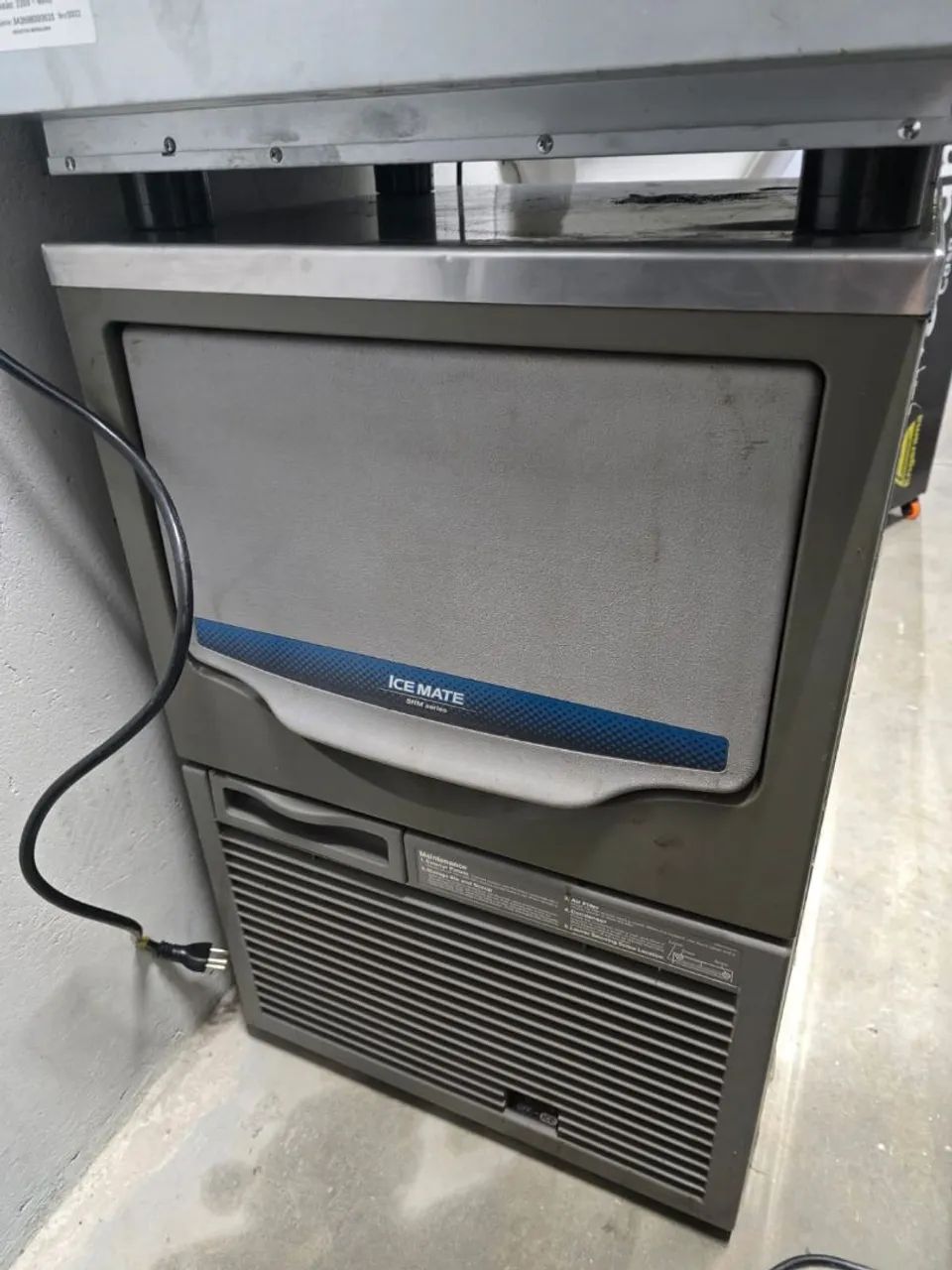Máquina de Gelo 