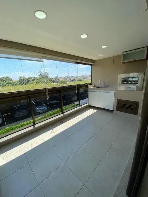 Imóvel com 75 m2 com vista livre e varanda gourmet e Cortina de Vidro - Foto 4