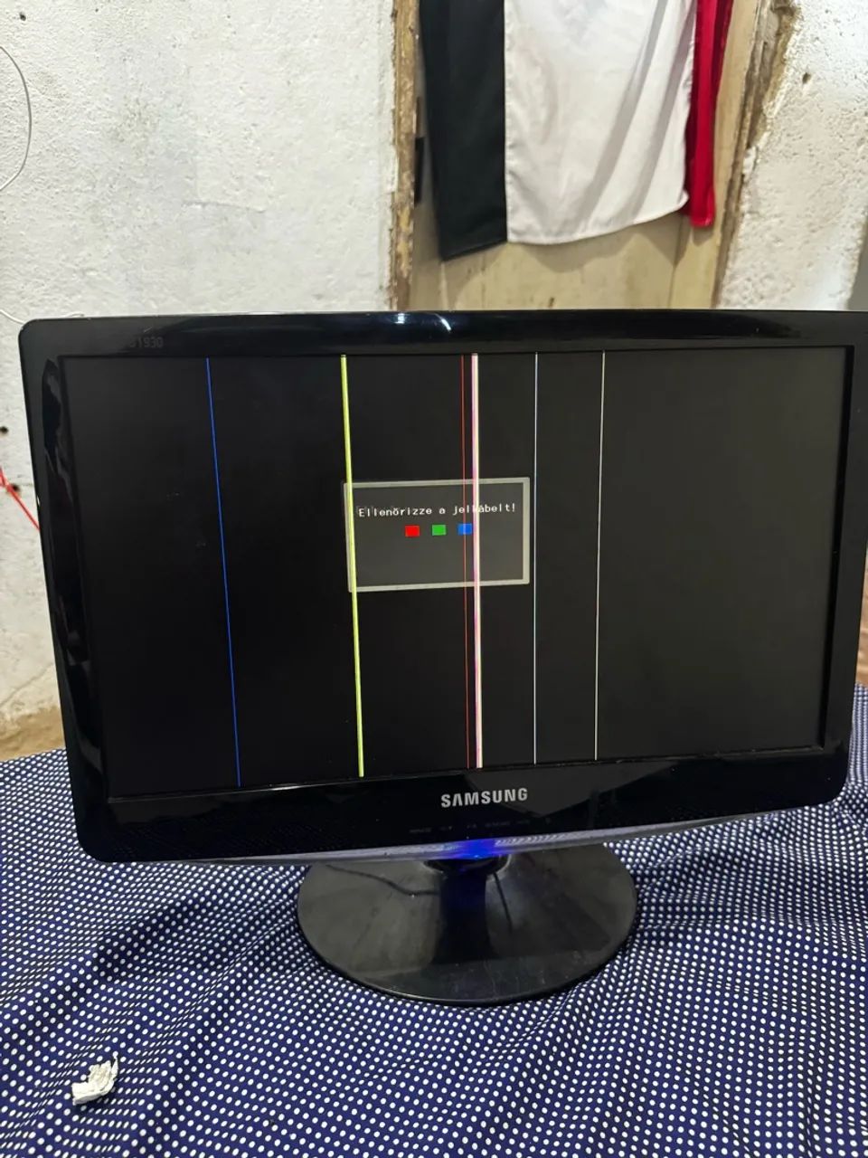 Monitor Samsung 19 Polegadas com Linhas - Foto 3