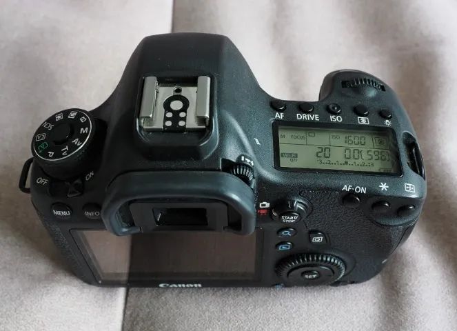 Canon 6D excelente com 14k cliques - Foto 2