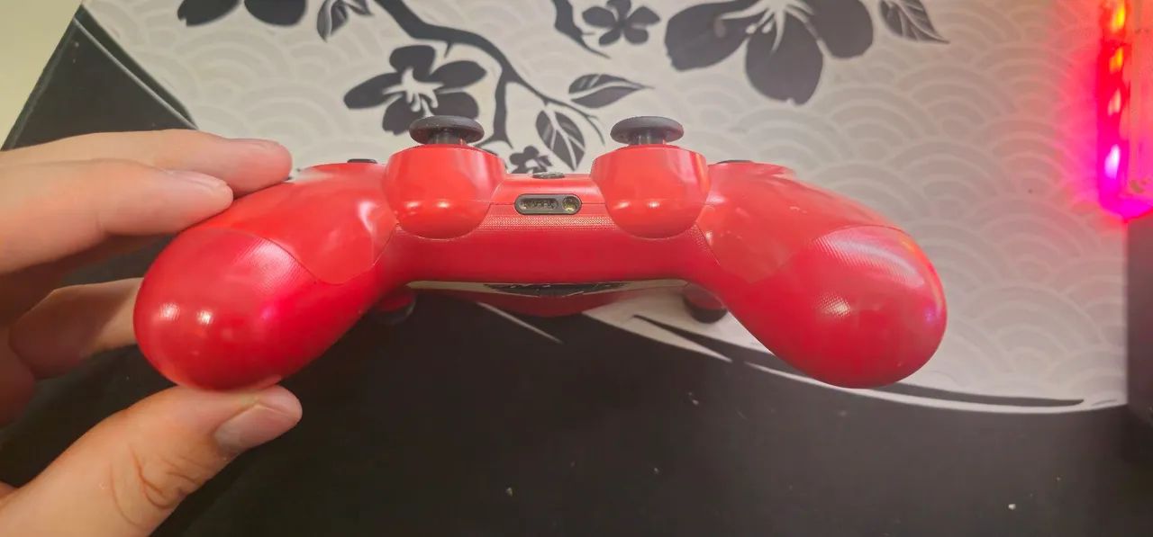 Controle ps4 original vermelho - Foto 4