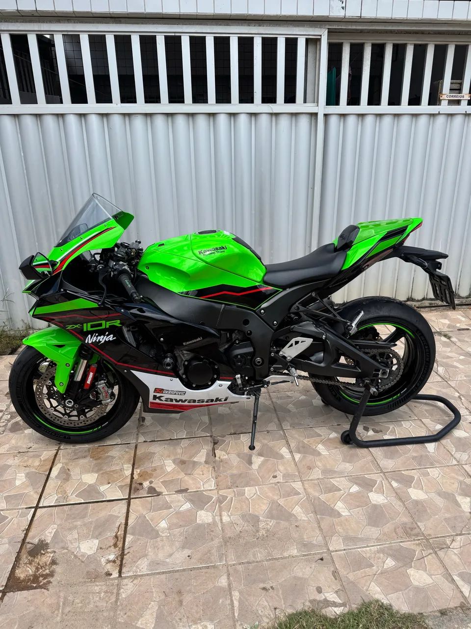 Motos Kawasaki Ninja Zx-10/ Zx-10r 1000cc 2022 no Brasil