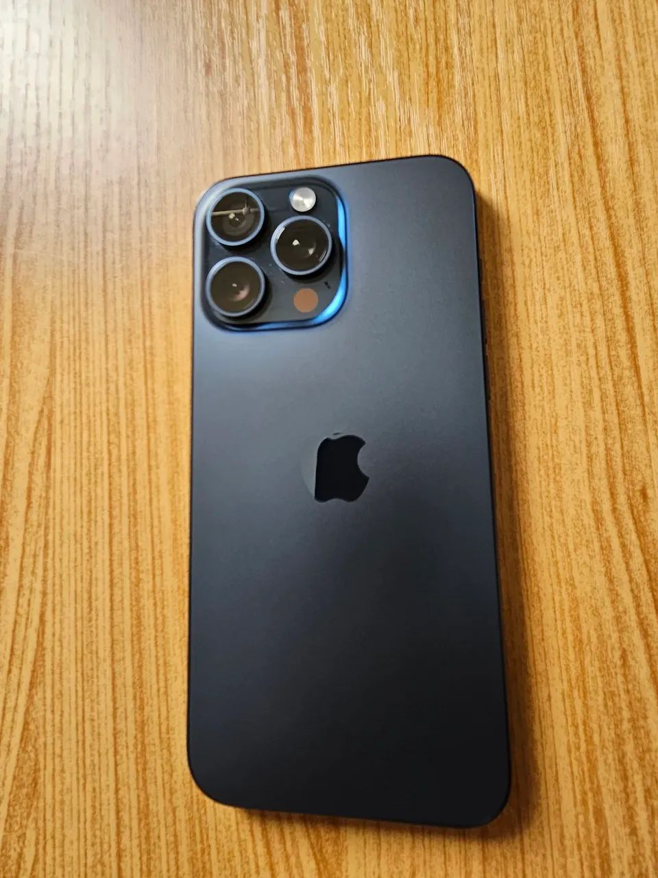 IPhone 15 Pro Max Azul titânio. - Foto 2