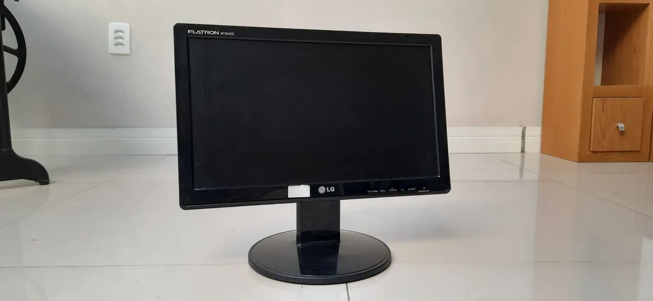 Monitor LG Flatron 15 polegadas