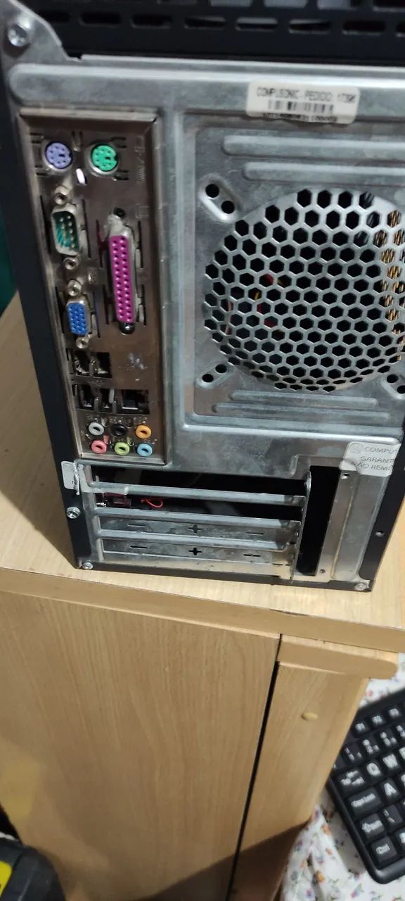 Cpu 775, Win 7 ou Linux, 2 gb DDR2, HD 160gb - Foto 3