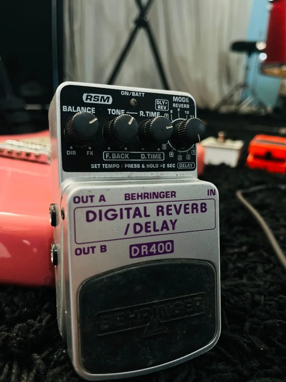 Pedal Behringer Digital Reverb e Delay DR400 (aceito trocas