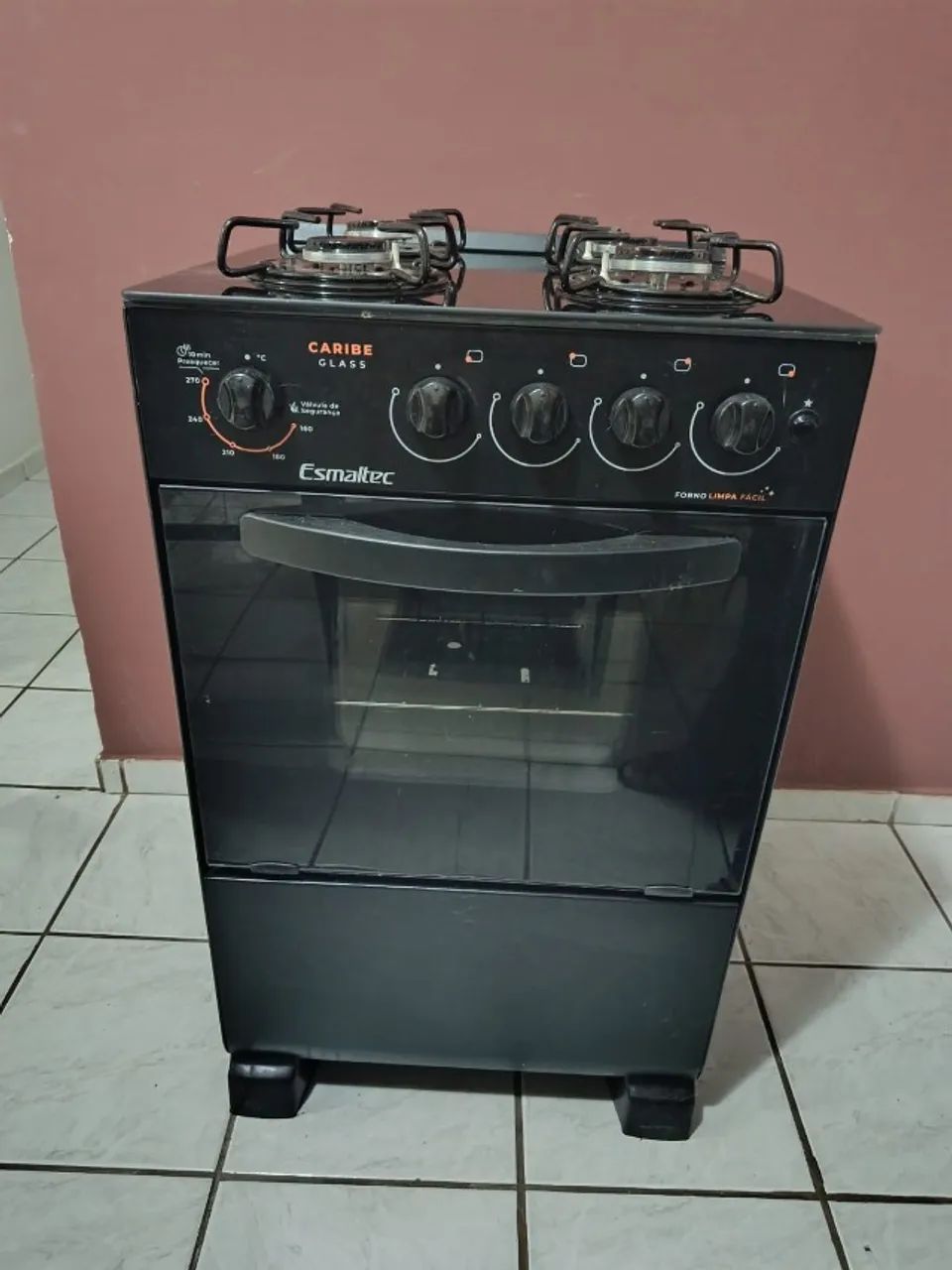 Fogão com acendedor elétrico 