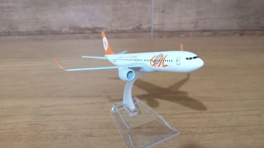 AVIÃO MINIATURA GOL - 16cm  PRESENTE, DECORAÇÃO E DESTAQUE - Foto 3