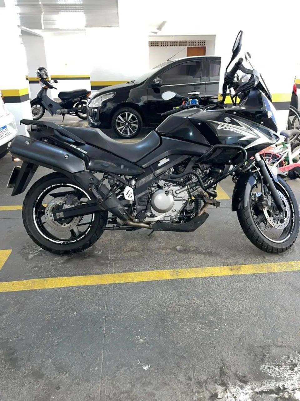 Suzuki Dl V-Strom 650 - 2013 - Revisada - Preta