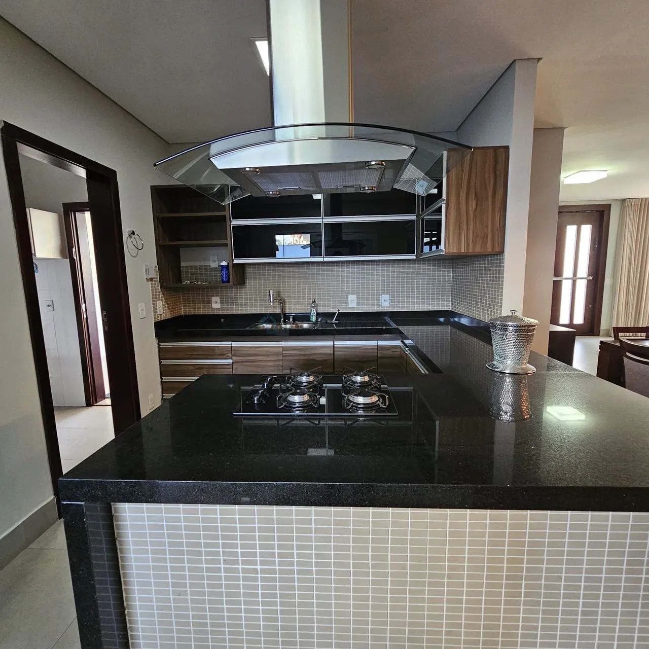Casa com 3 Suítes para Alugar no Alphaville 1 - Foto 5