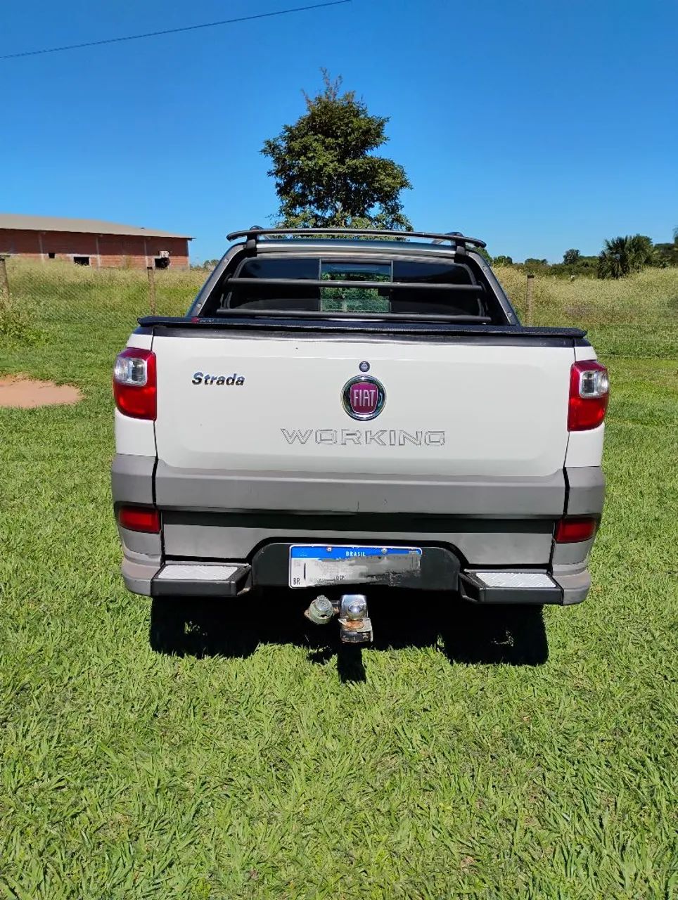 Fiat Strada Working Hard 1.4 Fire Flex 8V CD 2017 - Foto 5