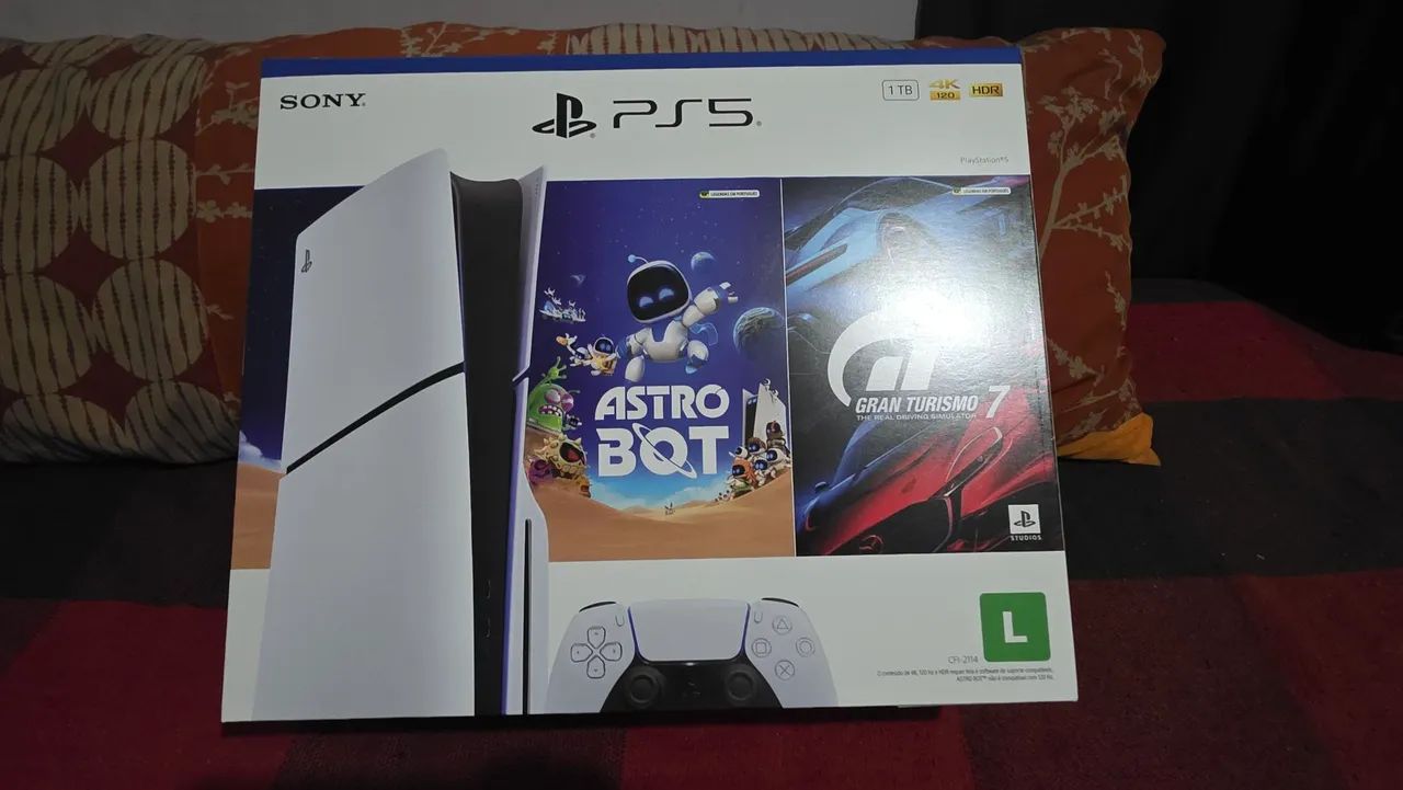VENDE-SE PS5 SLIM 1TB