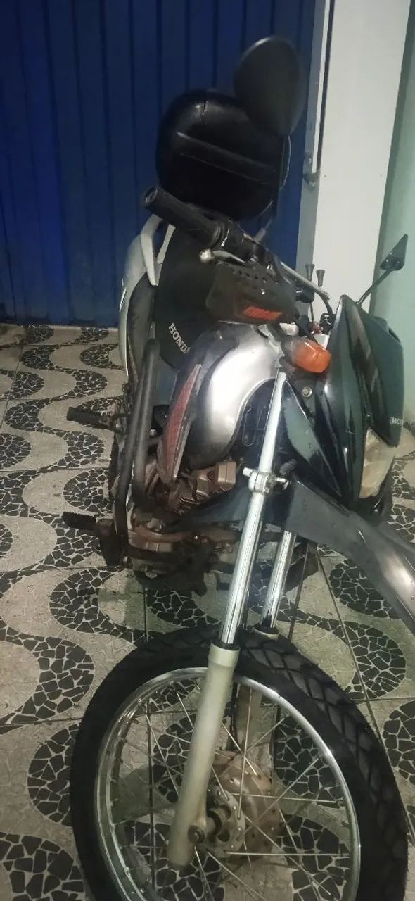 Vendo Bros 150 cc - Foto 2