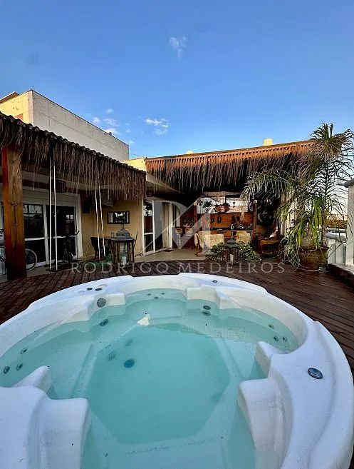 Coberturas para venda com Piscina e 2 quartos, 186 m² - Campeche Metragem 186 m² Quartos 2
