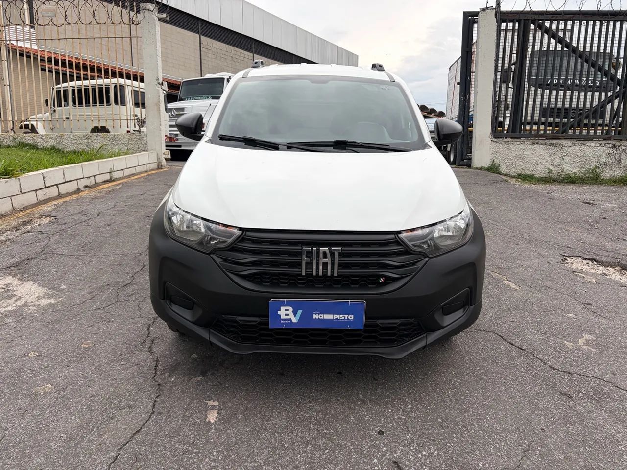 Fiat Strada Endurance 1.4 Flex 8V CS Plus 2021 - Foto 3