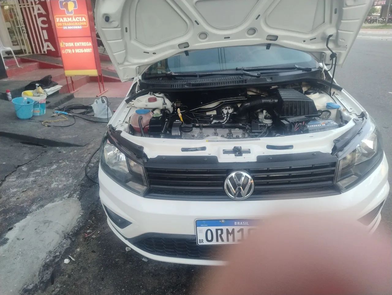 Volkswagen Saveiro Robust 1.6 Total Flex 8V 2018 - Foto 2