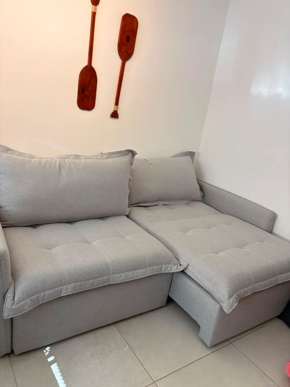 Sofá Cama Retrátil Cinza 2,24m - Moderno e Super Confortável!