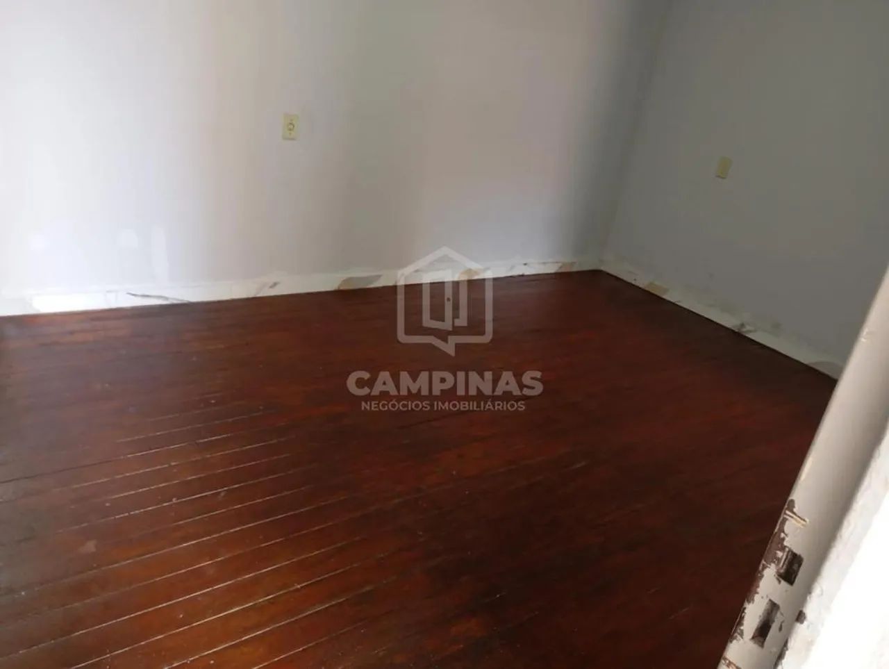 Casa para alugar em Campinas, Centro, com 3 quartos, com 190 m² - Foto 2