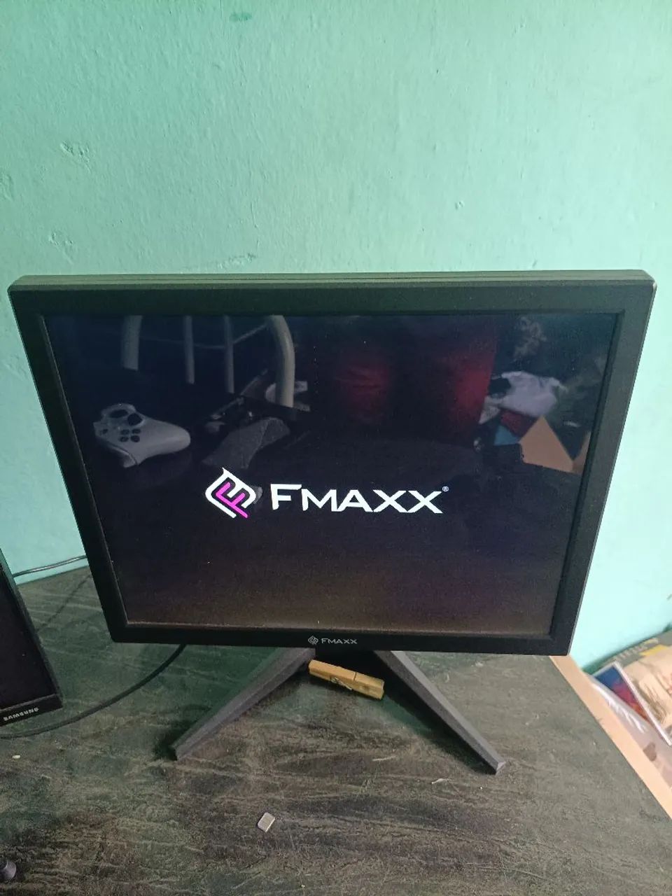 Monitor LED Fmaxx