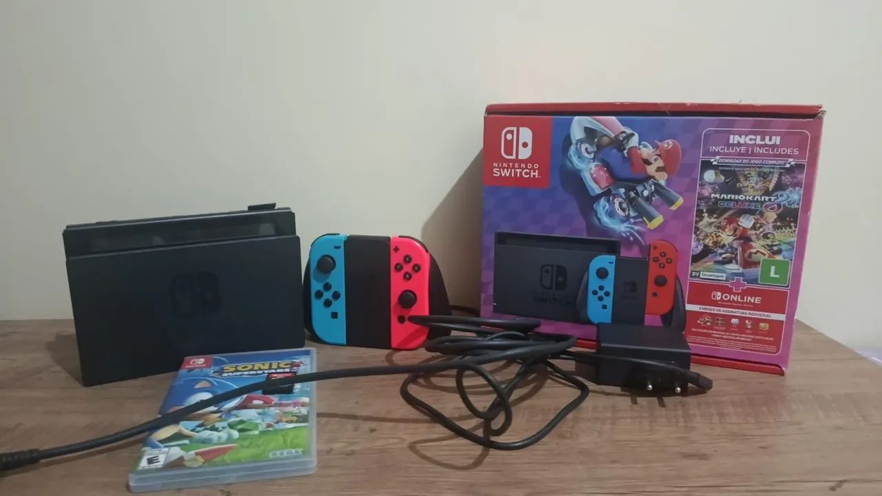 Nintendo Switch com 3 jogos 