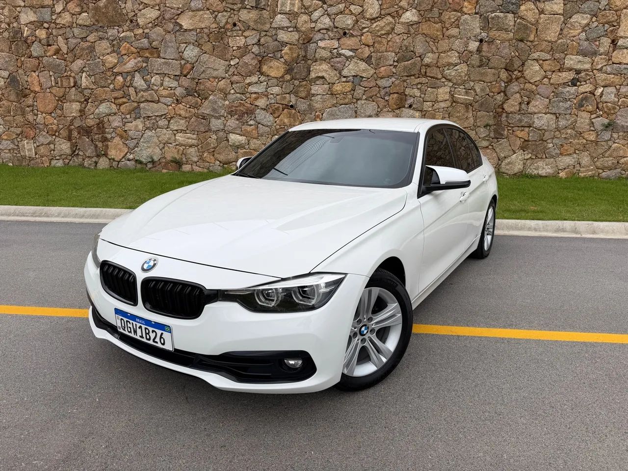 BMW 320I A Modern/sport TB 2.0/a.flex 16V 4P 2018 2018