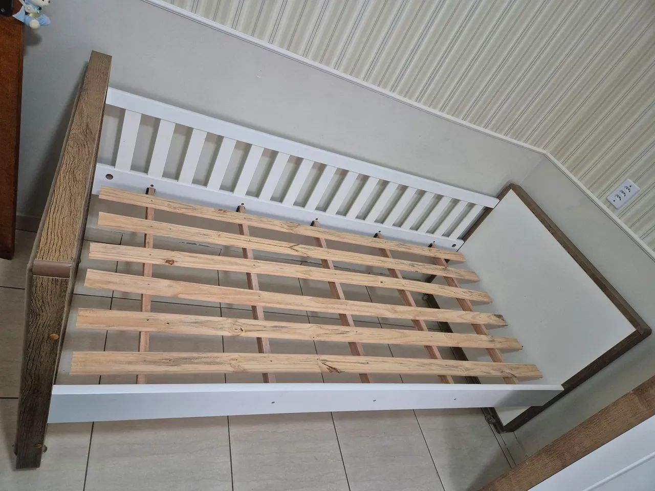 Cama de Babá semi nova - Foto 3