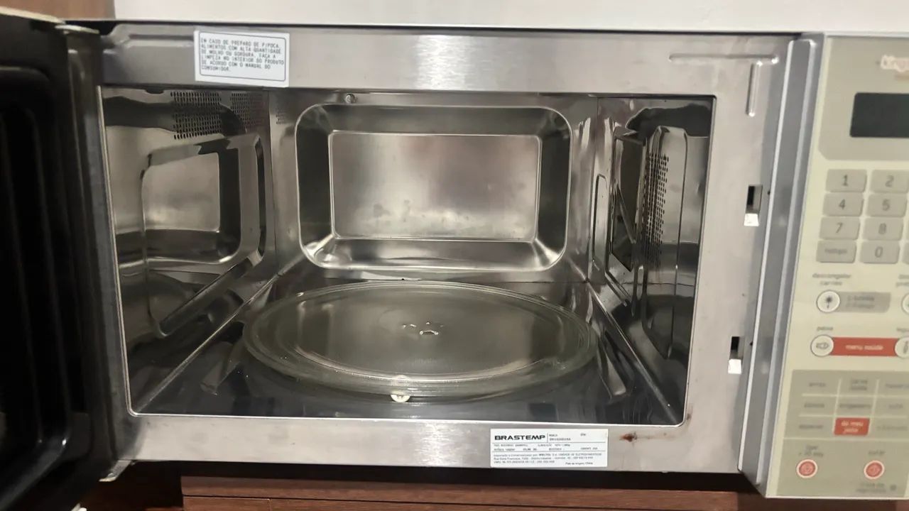Microondas Brastemp 38L - Foto 3