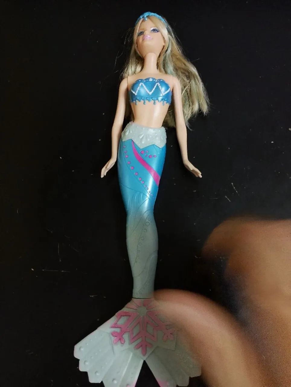 Lotes com lindas bonecas Barbies e 1 Disney  - Foto 5