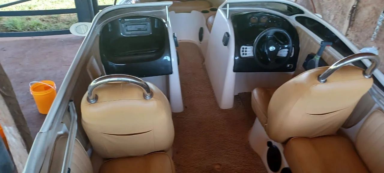 Lancha, com carreta trucada e motor. - Foto 4