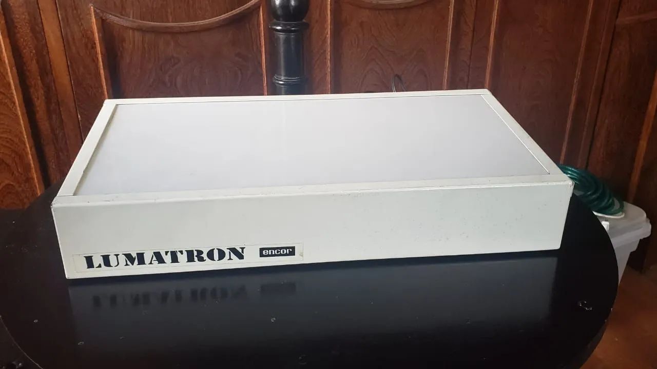 Oportunidade Luz de Mesa  Lumatron  Encor 47,5 x 23,5 cm