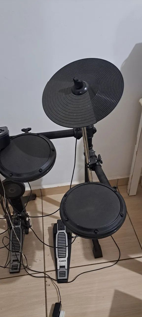 Bateria eletrônica Alesis - Foto 3