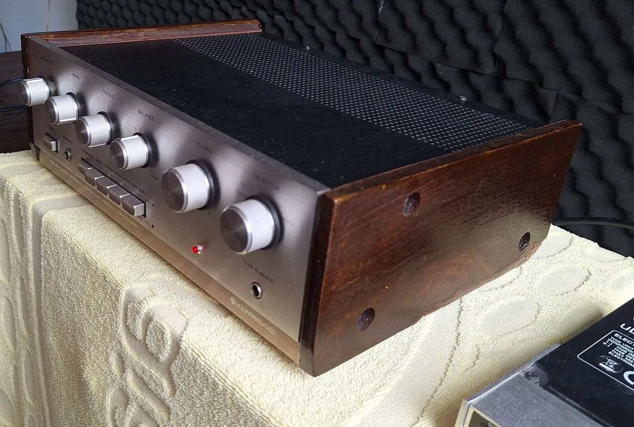 RECEIVER KENWOOD MODEL KA-4002A - Foto 2