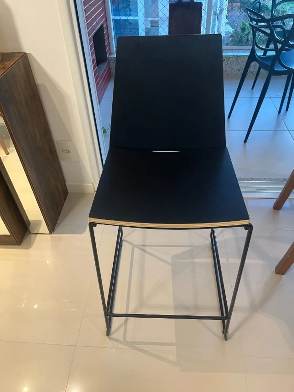 Vendo kit com duas (2) banquetas para bancada - Foto 3