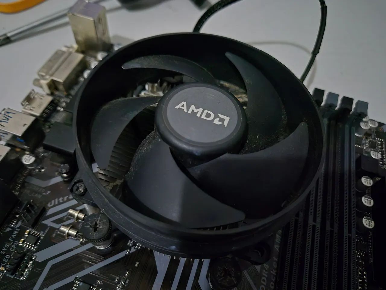 Ryzen 5 4600G - Foto 2